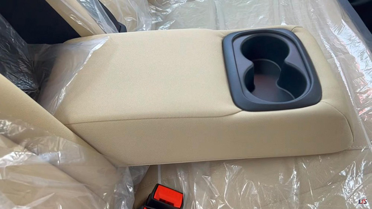 12-1679553790-556-width740height416